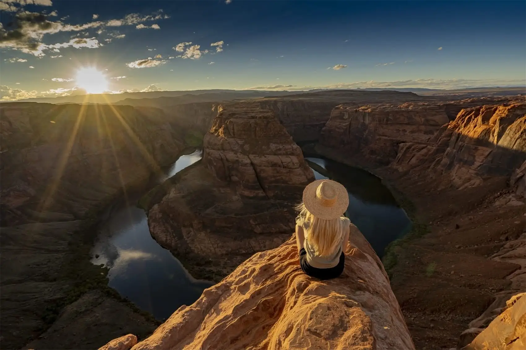 Zachód słońca z Horseshoe Bend w Arizonie