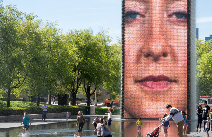 Multimedialna-Fontanna-Chicago