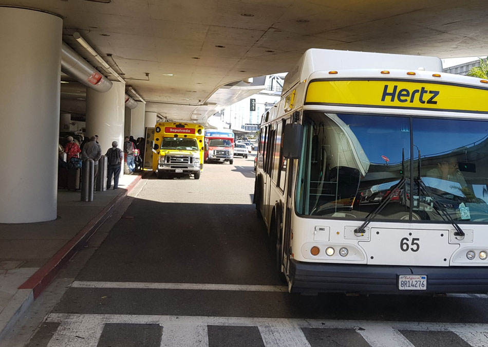 Wynajem-samochodu-w-Los-Angeles-dojazd