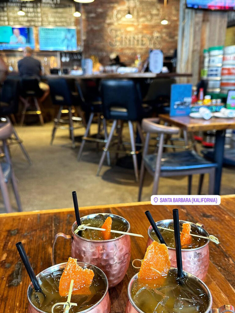 Lokalny bar USA - lokalna podróż