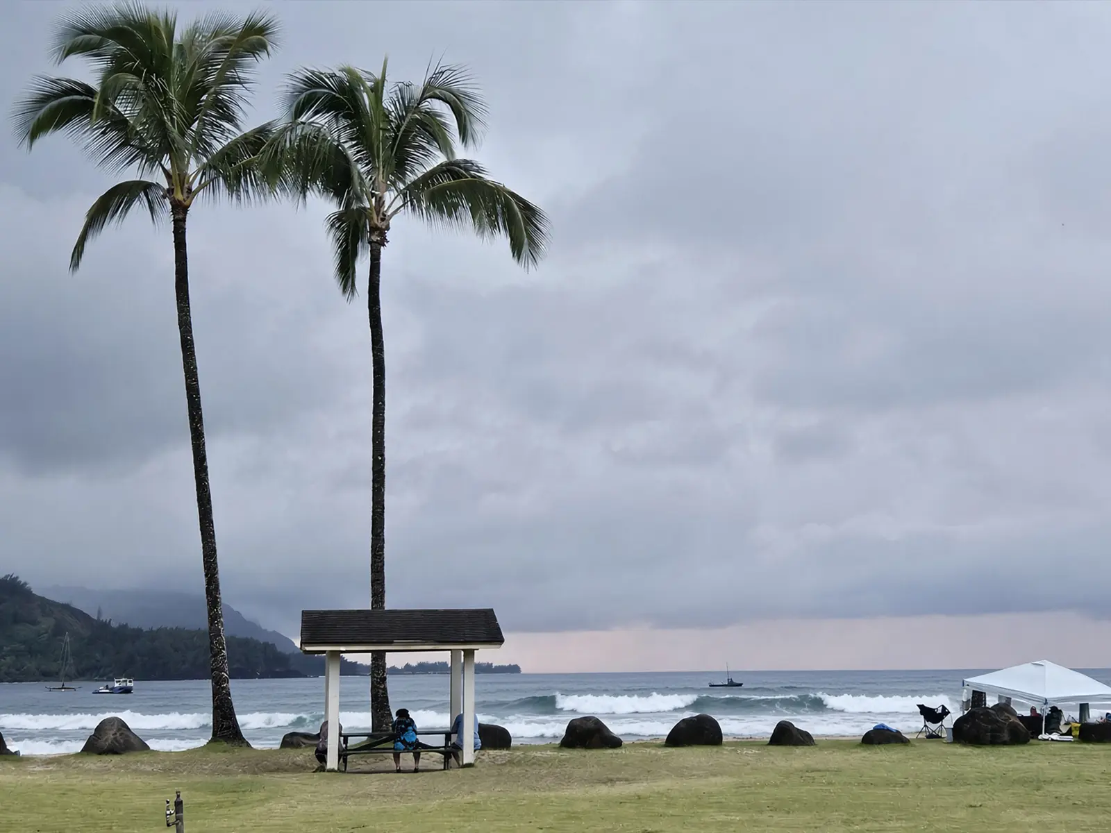 Zimowe fale na Hawajach – North Shore na Oahu
